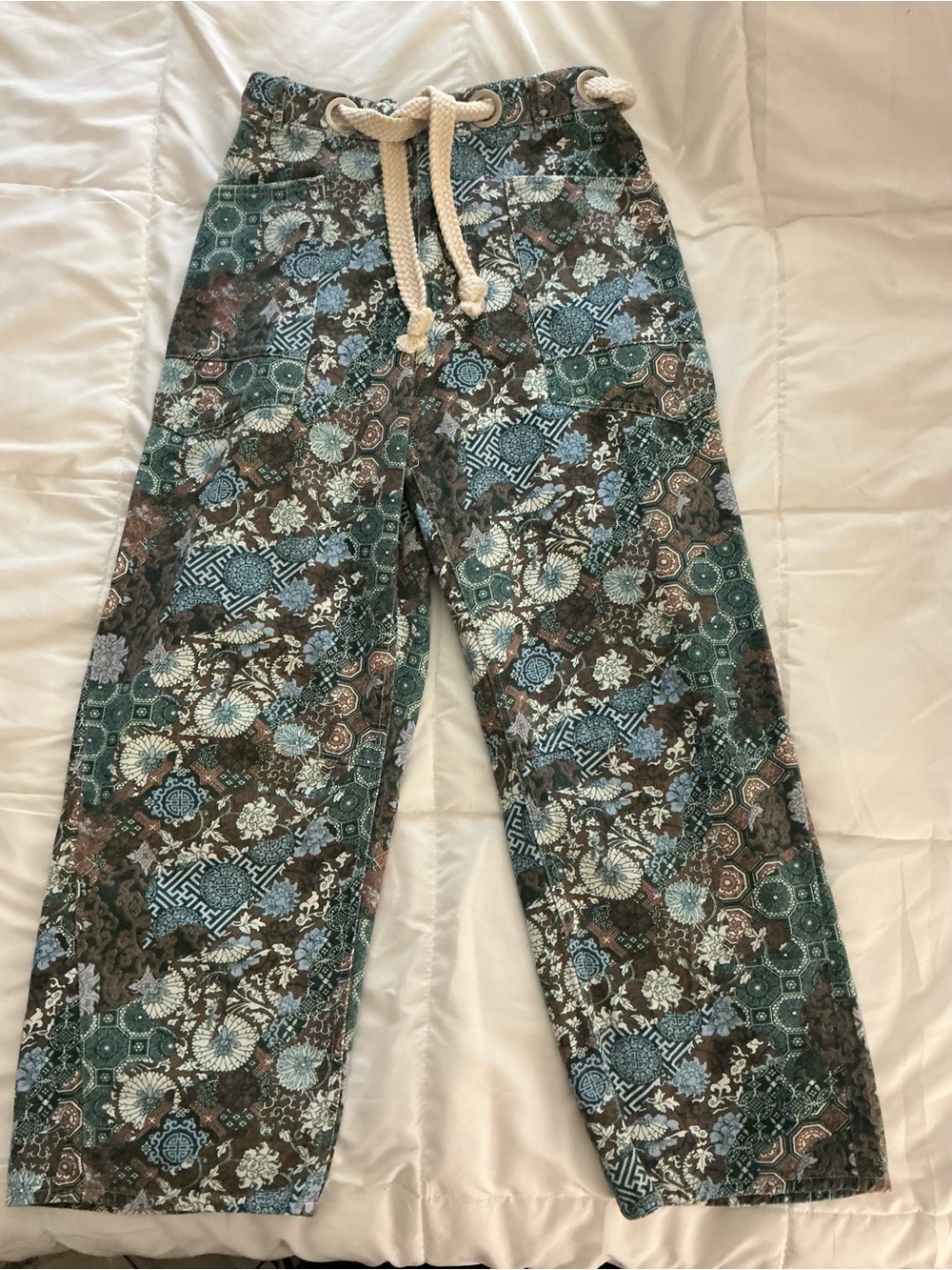 Women’s Floral Print Drawstring Pants - Blue/Grey